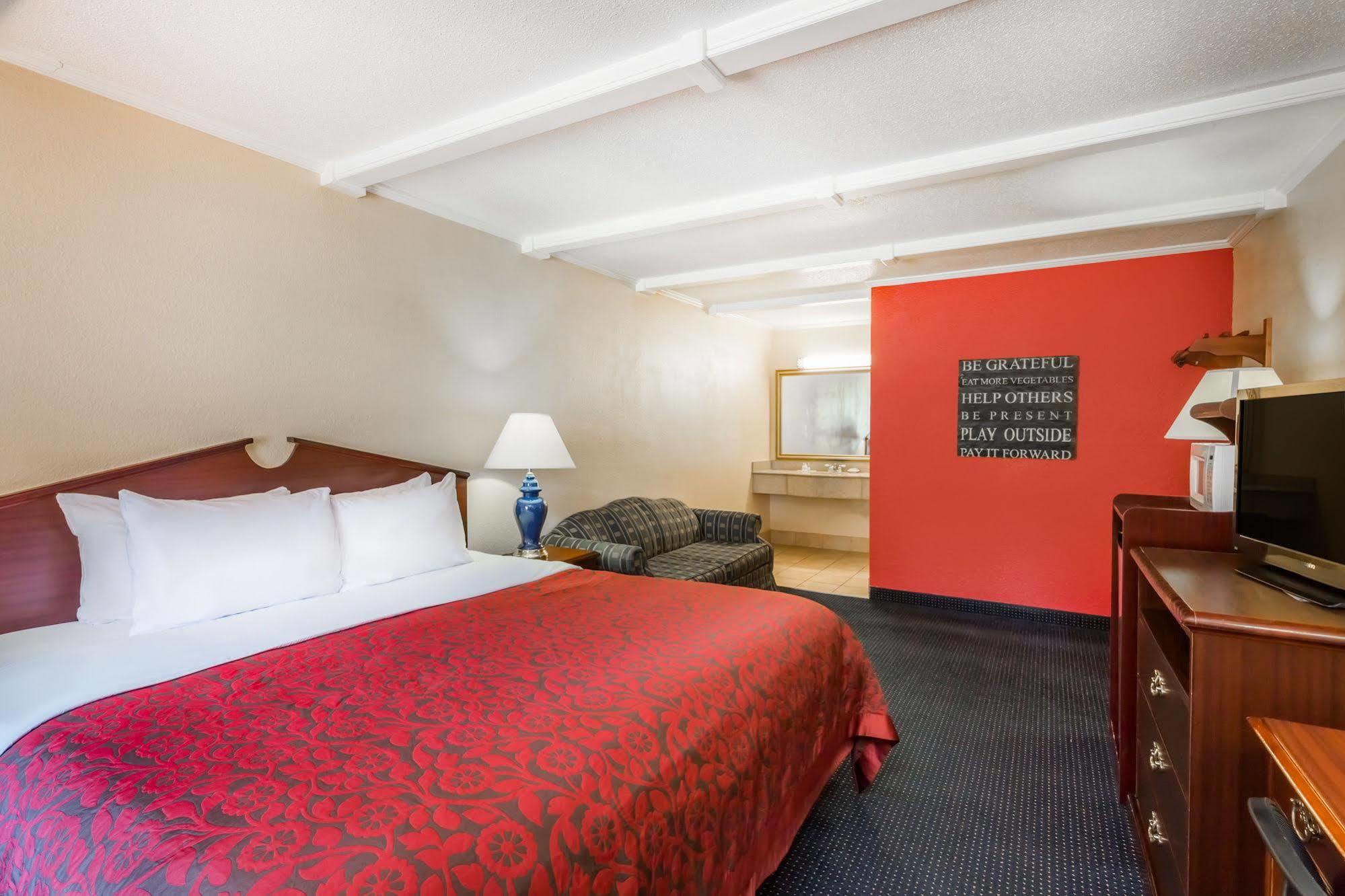 Days Inn By Wyndham Jane Lew Weston Area Exteriér fotografie